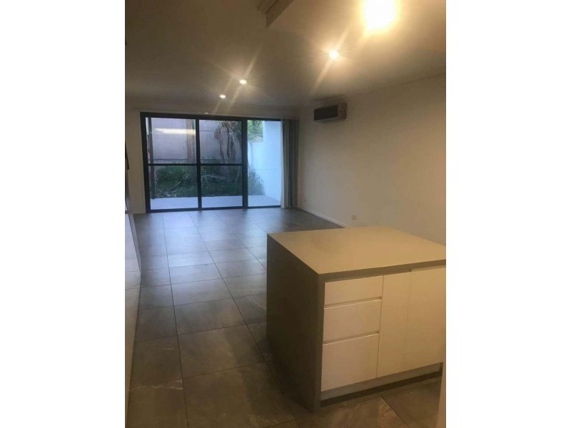 @ Parnell Blv, Robina QLD 4226