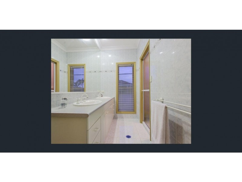 */178 Palm Meadows Drive, Carrara QLD 4211