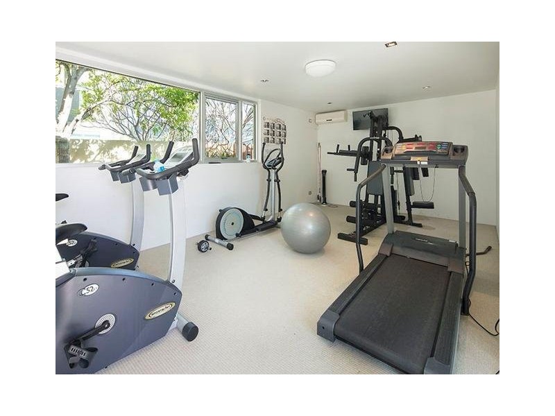 20 Newstead Terrace, Newstead QLD 4006