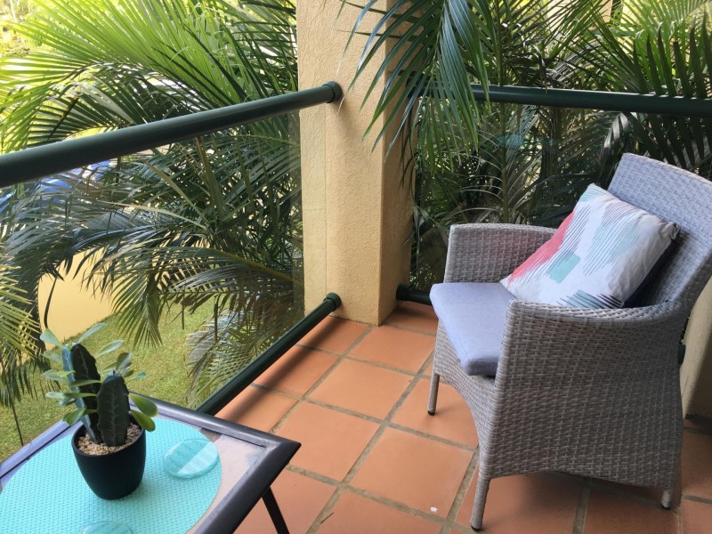 B @/152 Palm Meadows Drive, Carrara QLD 4211