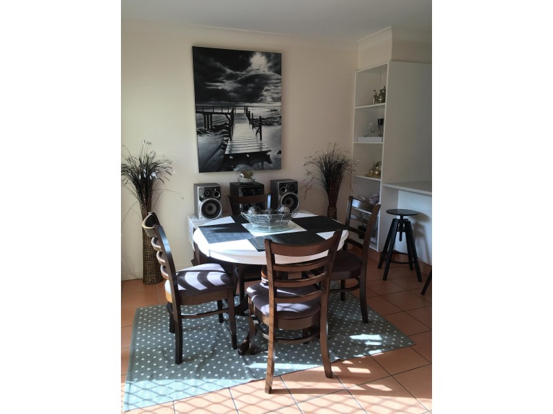 B @/152 Palm Meadows Drive, Carrara QLD 4211