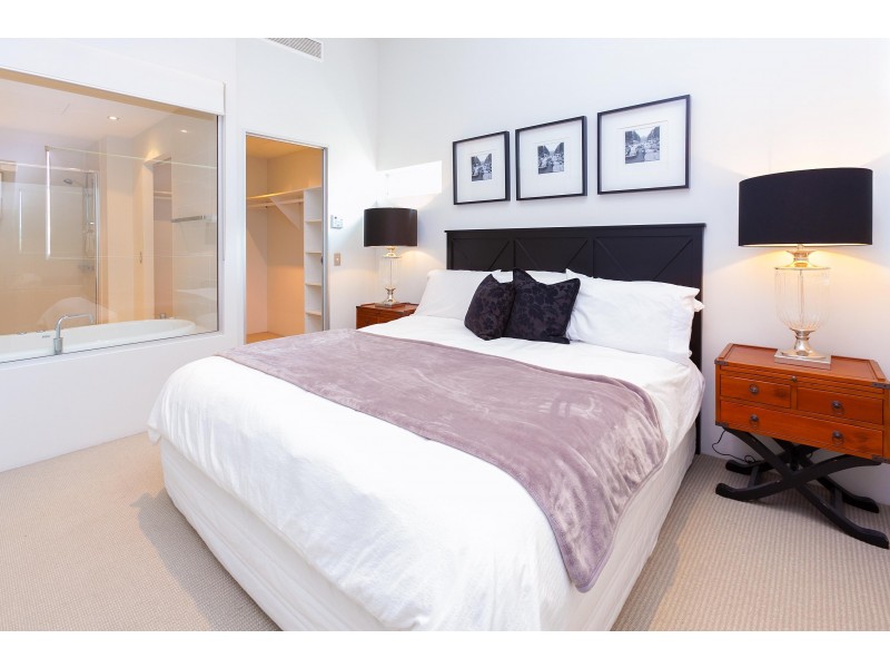20 Newstead Terrace, Newstead QLD 4006