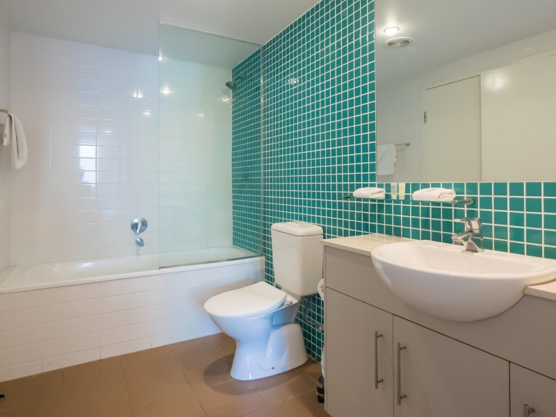 Apartment/1 Ocean Street, Burleigh Heads QLD 4220