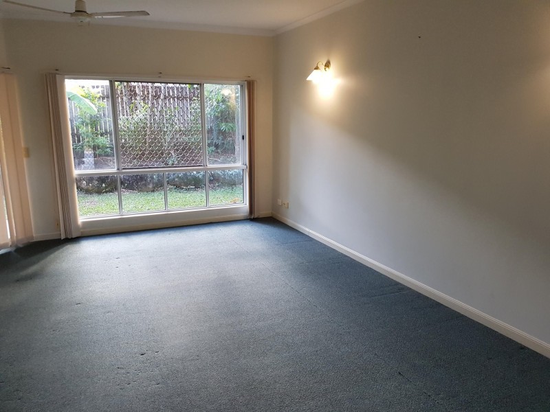 unit 33/5-15 McGregor Street, Mooroobool QLD 4870