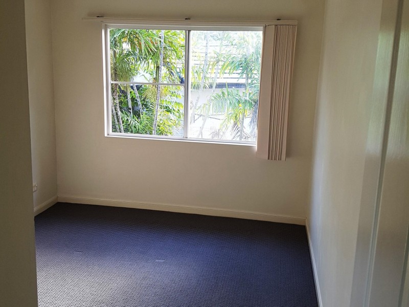 unit 33/5-15 McGregor Street, Mooroobool QLD 4870