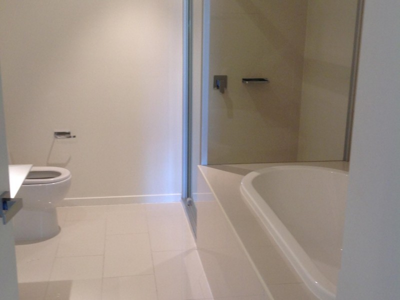 48 Easthill Drive, Robina QLD 4226