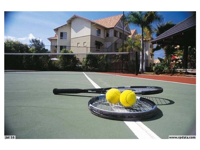 Cairns North QLD 4870