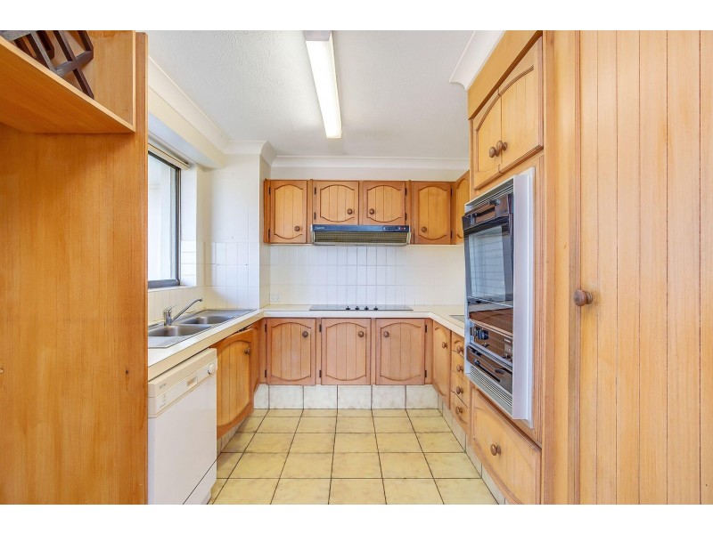 75/45 Hayle Street, Burleigh Heads QLD 4220