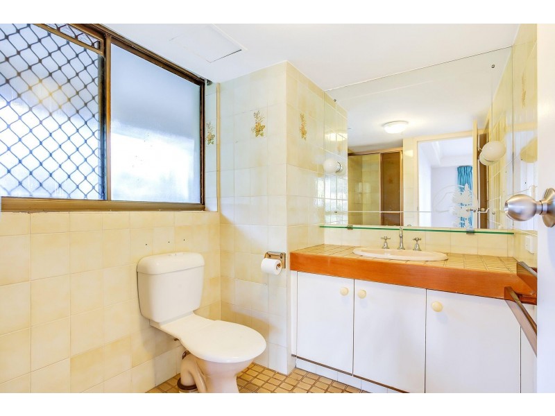 75/45 Hayle Street, Burleigh Heads QLD 4220