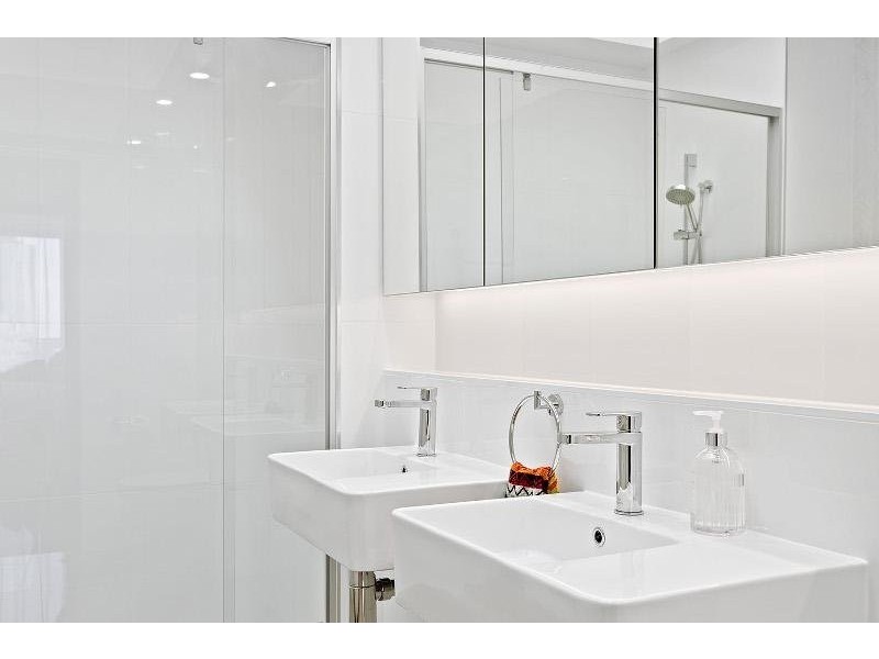 702/8 Waverley St, Southport QLD 4215