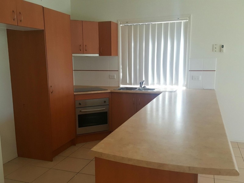 48 Palma Cres, Varsity Lakes QLD 4227