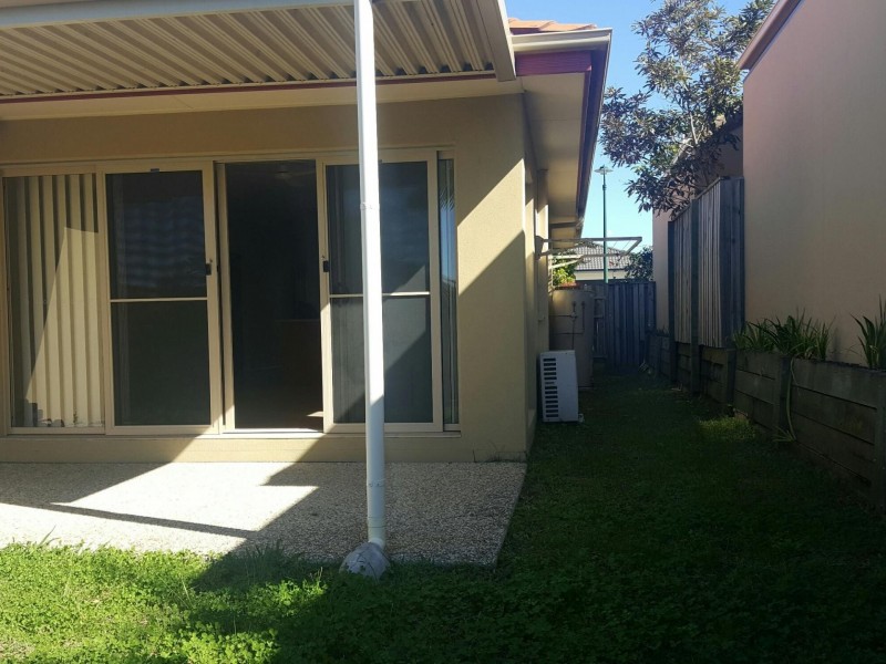 48 Palma Cres, Varsity Lakes QLD 4227