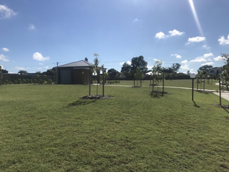 14 Earl St, Dinmore QLD 4303