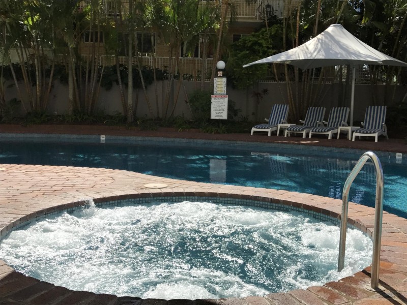 11/3 Cunningham Ave, Main Beach QLD 4217