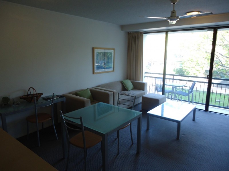 19/15 Goodwin Street, Kangaroo Point QLD 4169