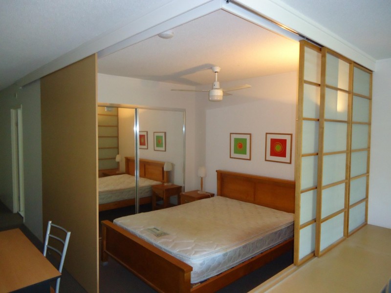 19/15 Goodwin Street, Kangaroo Point QLD 4169