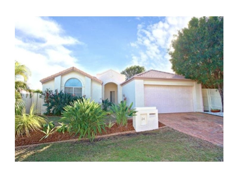 24 Dellwood Circuit, Molendinar QLD 4214