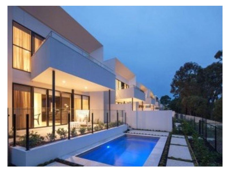 Benowa QLD 4217