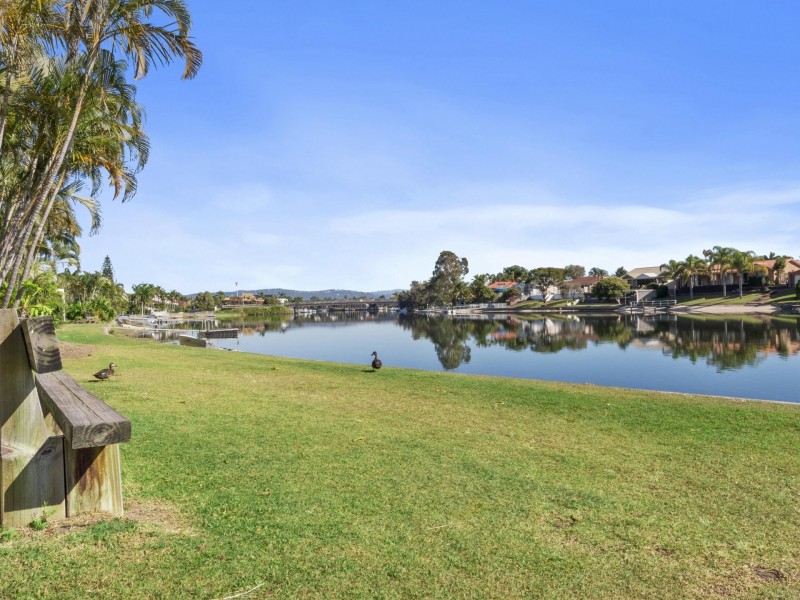 Unit 79/300 Cottesloe, Mermaid Waters QLD 4218