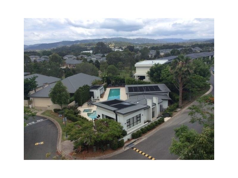 67 Easthill Drive, Robina QLD 4226