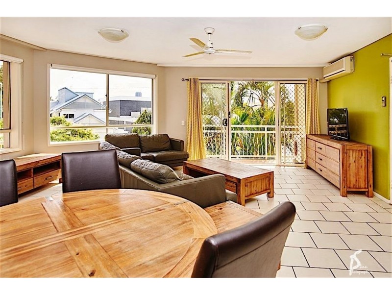 142 Stanhill Drive, Chevron Island QLD 4217