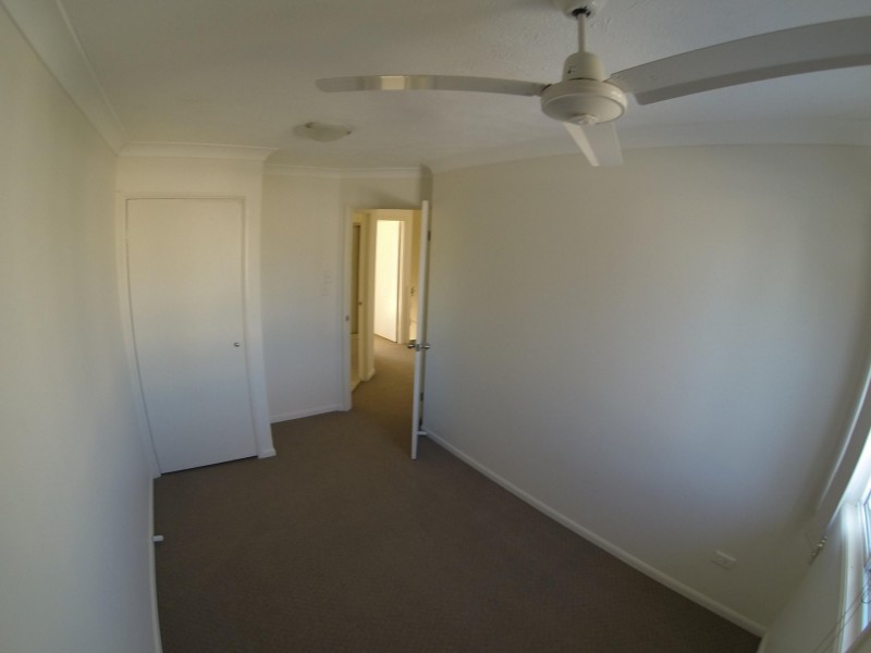 Unit 37/300 Cottesloe, Mermaid Waters QLD 4218