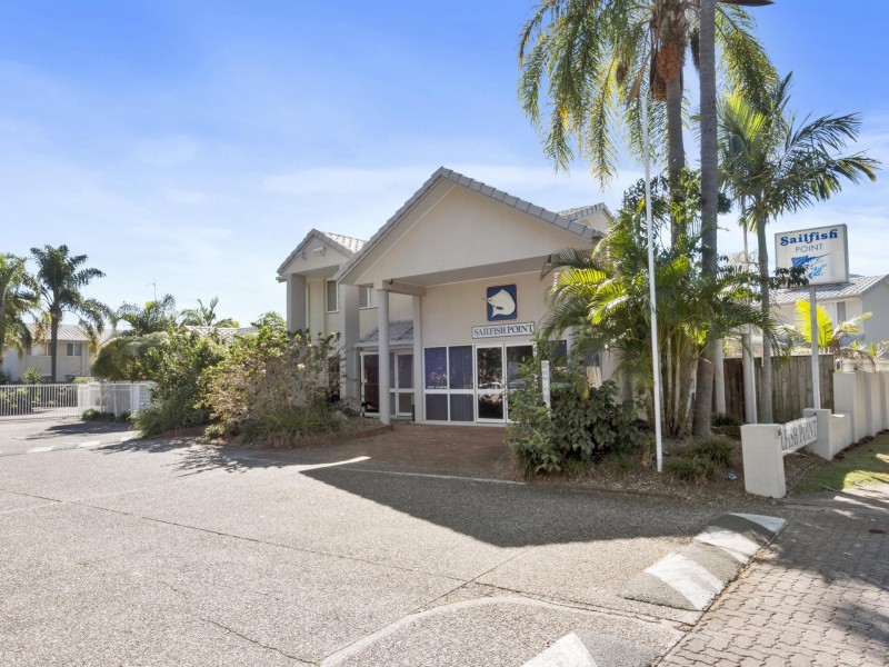 Unit 37/300 Cottesloe, Mermaid Waters QLD 4218