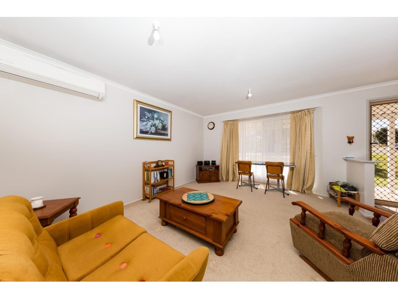 90 Wuth Street, Darling Heights QLD 4350