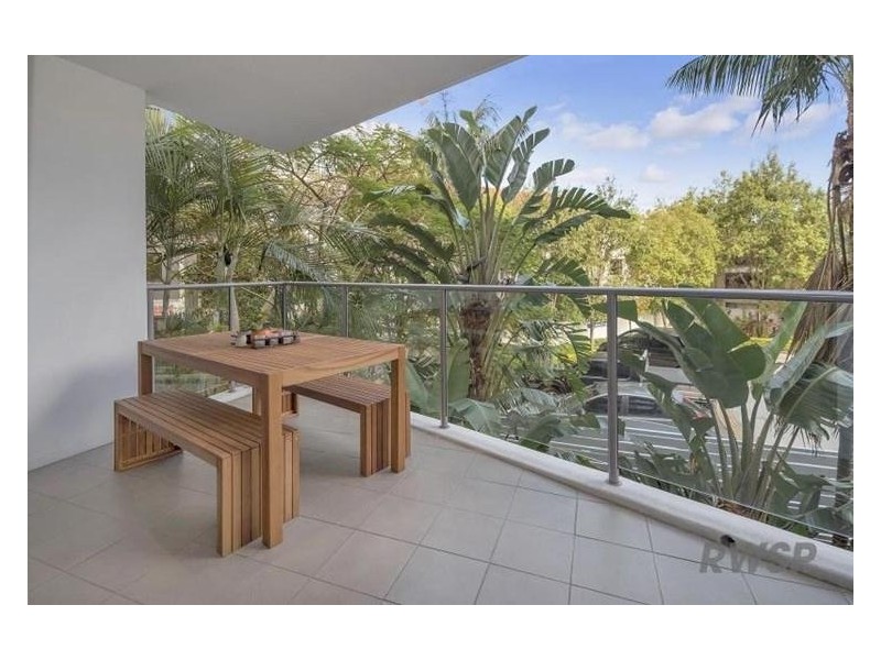438 Marine Parade, Biggera Waters QLD 4216