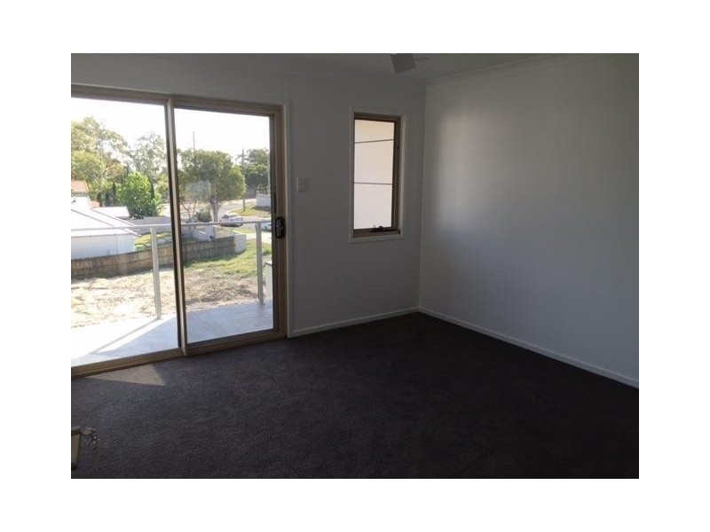 85 Pohlman Street, Southport QLD 4215