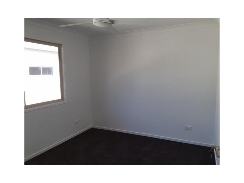 85 Pohlman Street, Southport QLD 4215