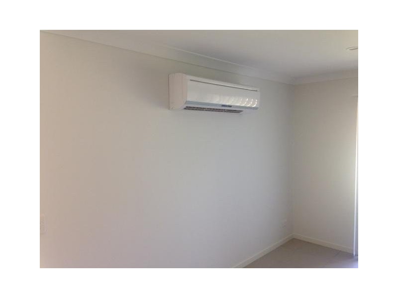 Unit 2/16 Surprize Avenue, Brassall QLD 4305