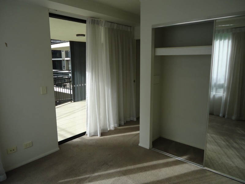 15 Goodwin Street, Kangaroo Point QLD 4169