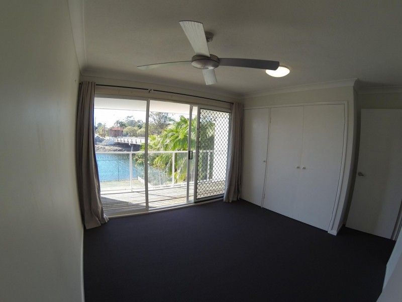 Unit 97/300 Cottesloe, Mermaid Waters QLD 4218