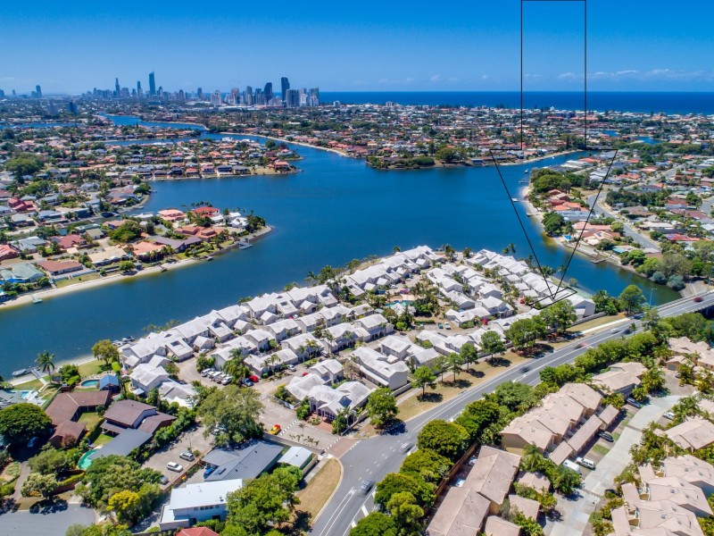 Unit 97/300 Cottesloe, Mermaid Waters QLD 4218