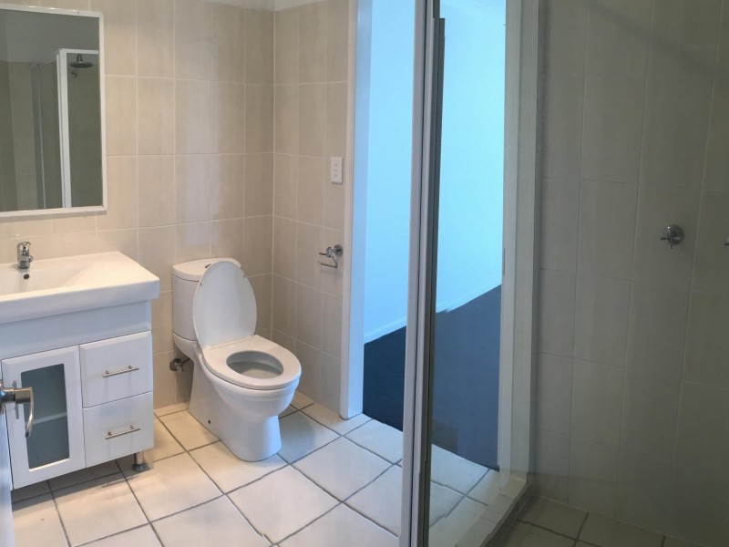 Unit 97/300 Cottesloe, Mermaid Waters QLD 4218