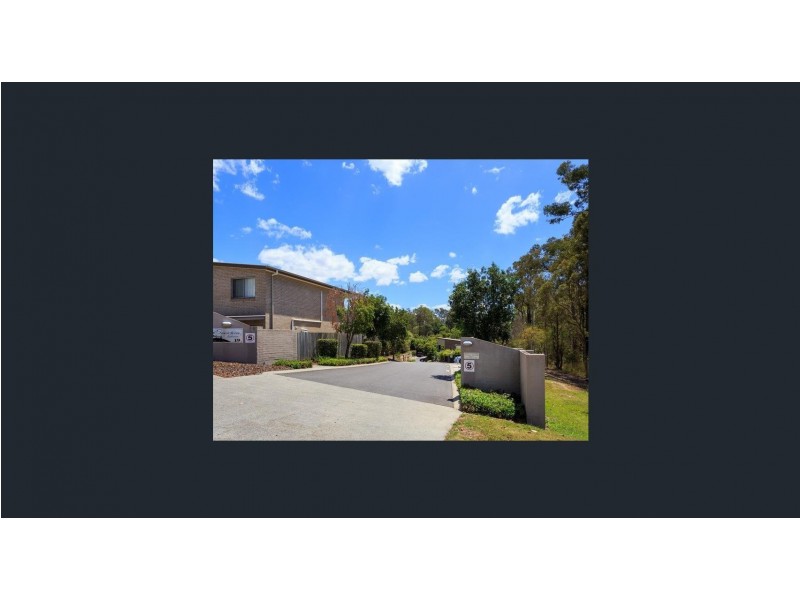 19 Russell Street, Everton Park QLD 4053