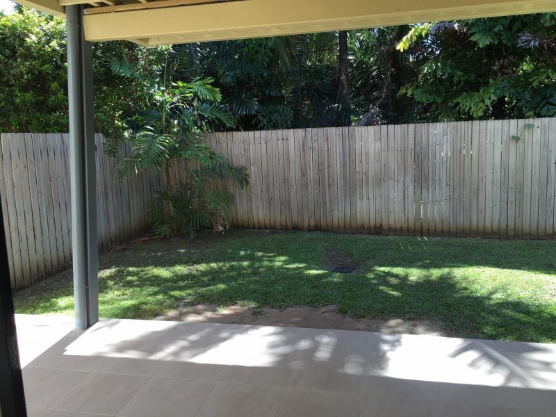 16/21 Shute Harbour Road, Cannonvale QLD 4802