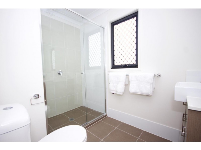 30 Falso Place, Doolandella QLD 4077