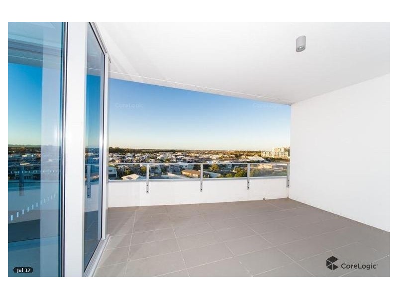 15 Compass Drive, Biggera Waters QLD 4216
