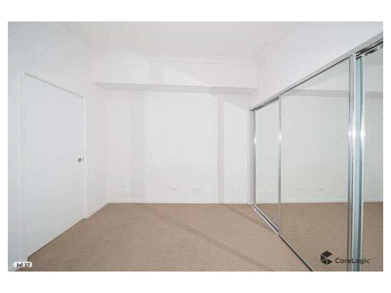 15 Compass Drive, Biggera Waters QLD 4216