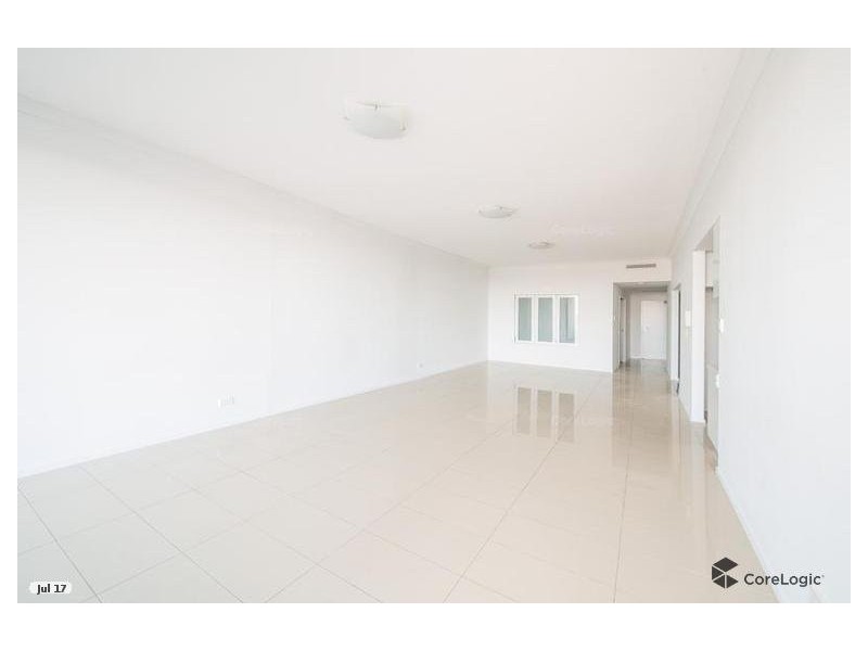15 Compass Drive, Biggera Waters QLD 4216