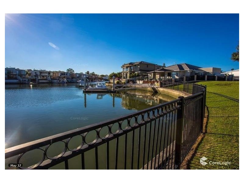15 Compass Drive, Biggera Waters QLD 4216