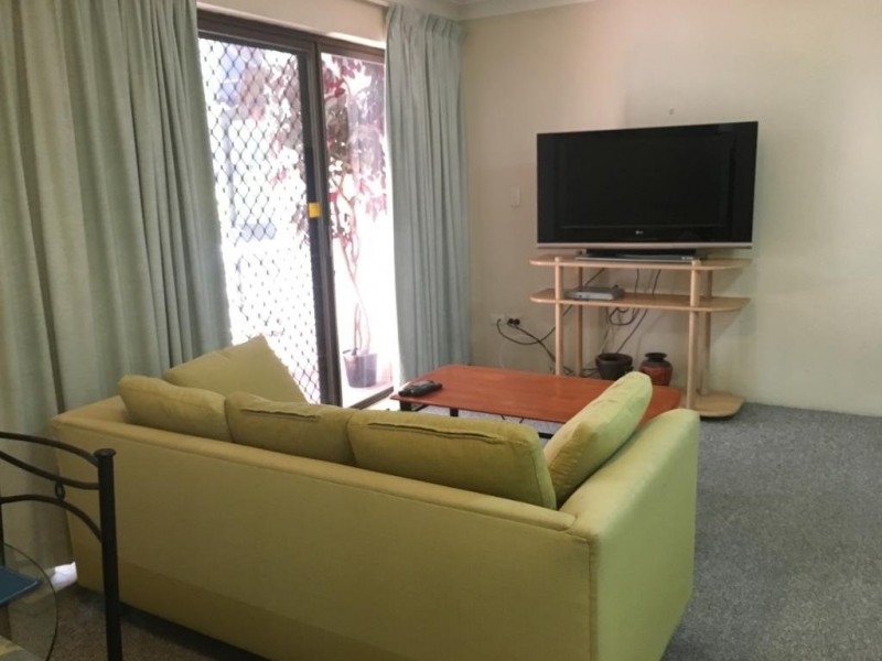 Unit 213/27-31 Orchid Avenue, Surfers Paradise QLD 4217