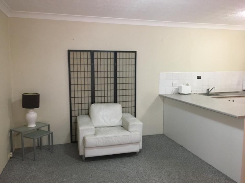 Unit 213/27-31 Orchid Avenue, Surfers Paradise QLD 4217