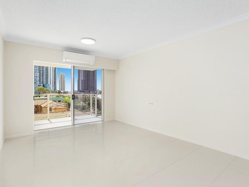 608/8 Waverley Street, Southport QLD 4215