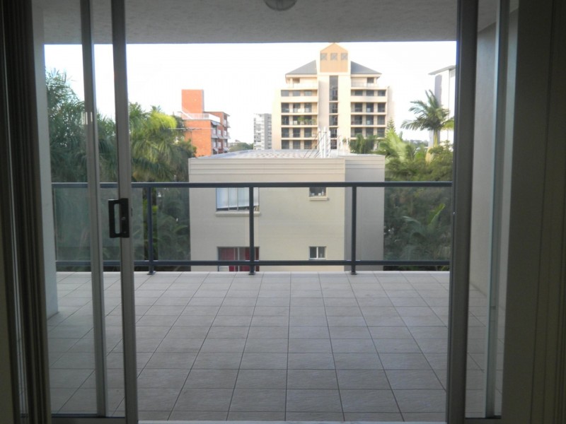 unit 11/19 Thorn Street, Kangaroo Point QLD 4169