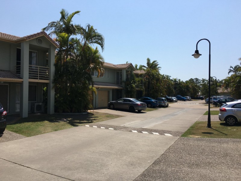 Unit 73/215 Cottesloe, Mermaid Waters QLD 4218