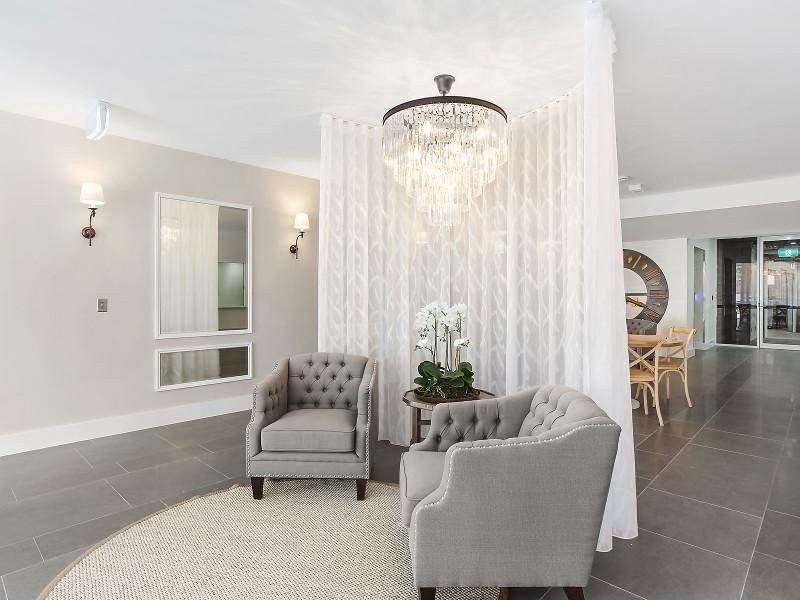 206/8 Waverley Street, Southport QLD 4215