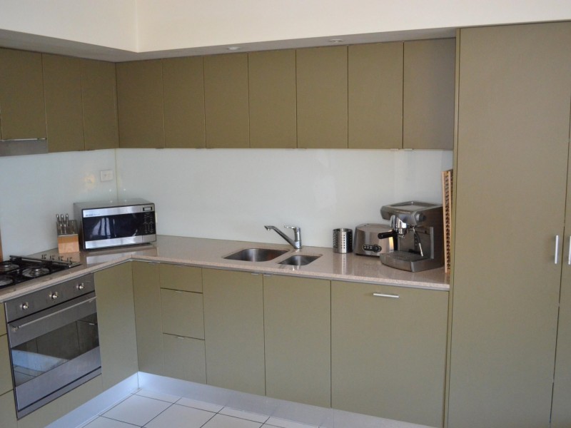 21W/18 Manning St, Milton QLD 4064